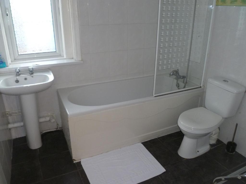 The Antigallican Hotel Greenwich Habitación foto